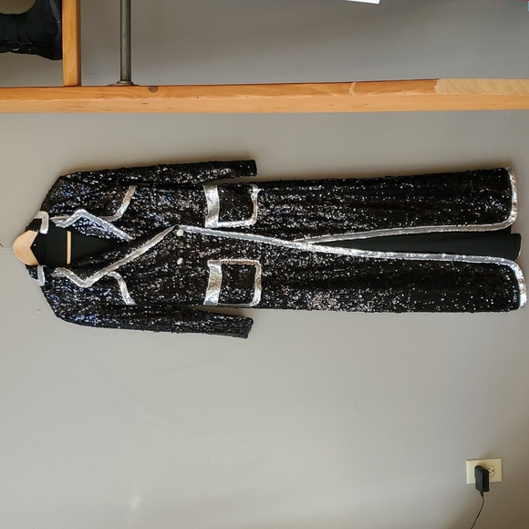 Indie XO Black & Silver Sequined Tuxedo Jacket/Dress